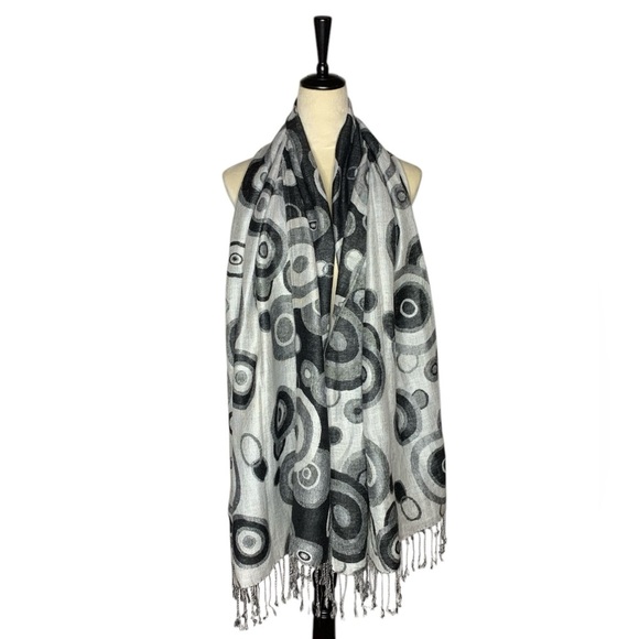 Pashmina Elegant Gray Patterned Scarf - Picture 1 of 3